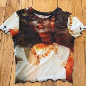 Women's Short Sleeve Graphic Mesh Tee of Marilyn Monroe